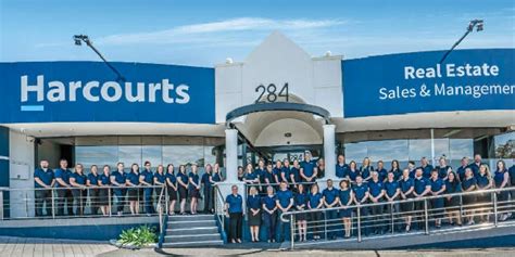 Harcourts Mandurah .